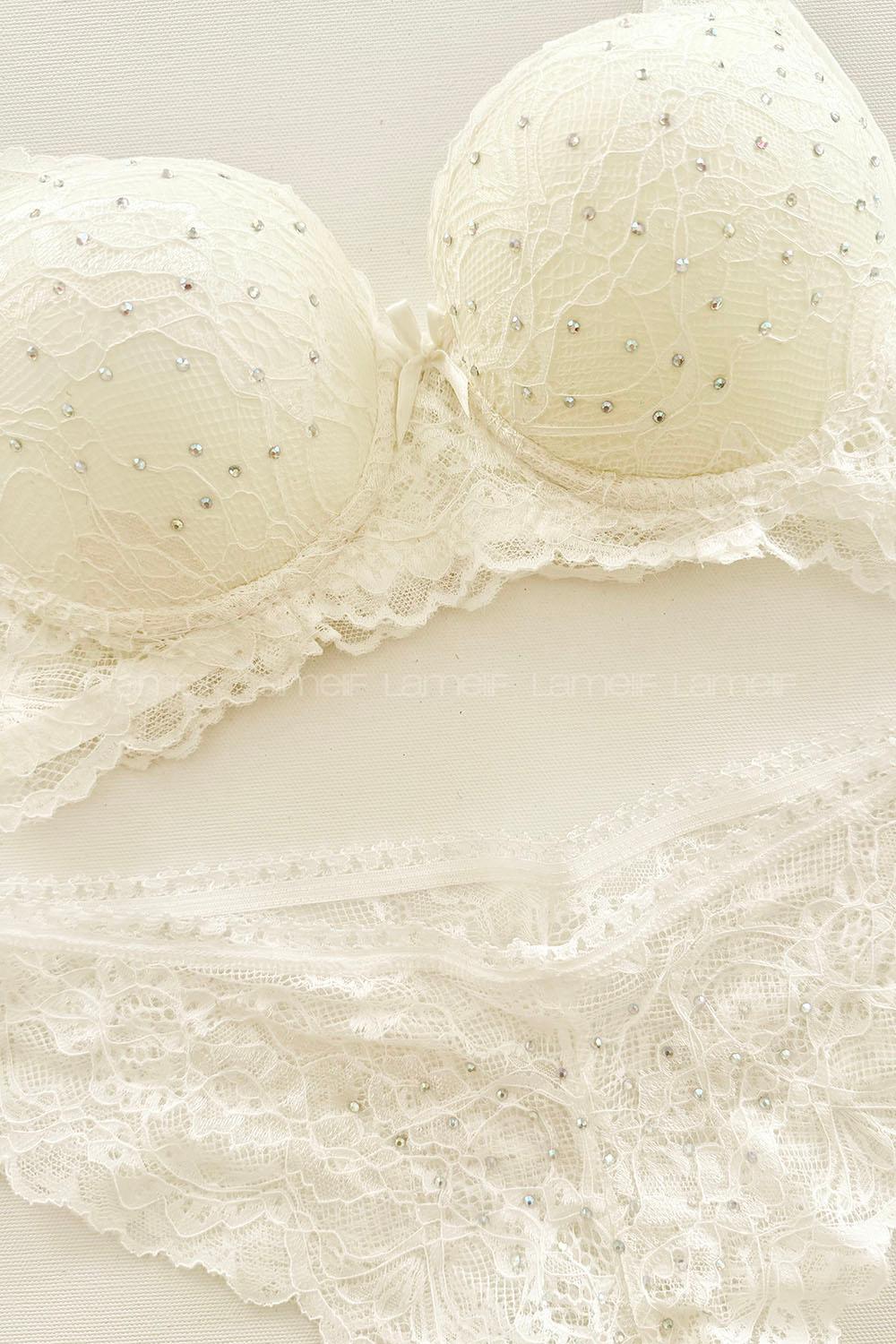 Lamelif Taşlı Dantelli Destekli Sütyen Takım 