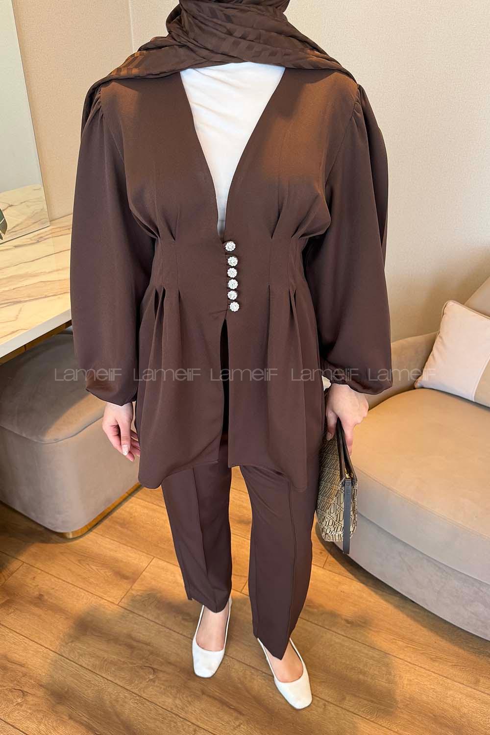 Lamelif Taşlı Düğme Detaylı Takım Koyu Kahverengi