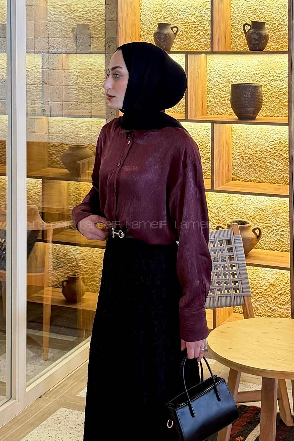 Plum Shirt Collar Long Arm Polyester Unprinted Shirt