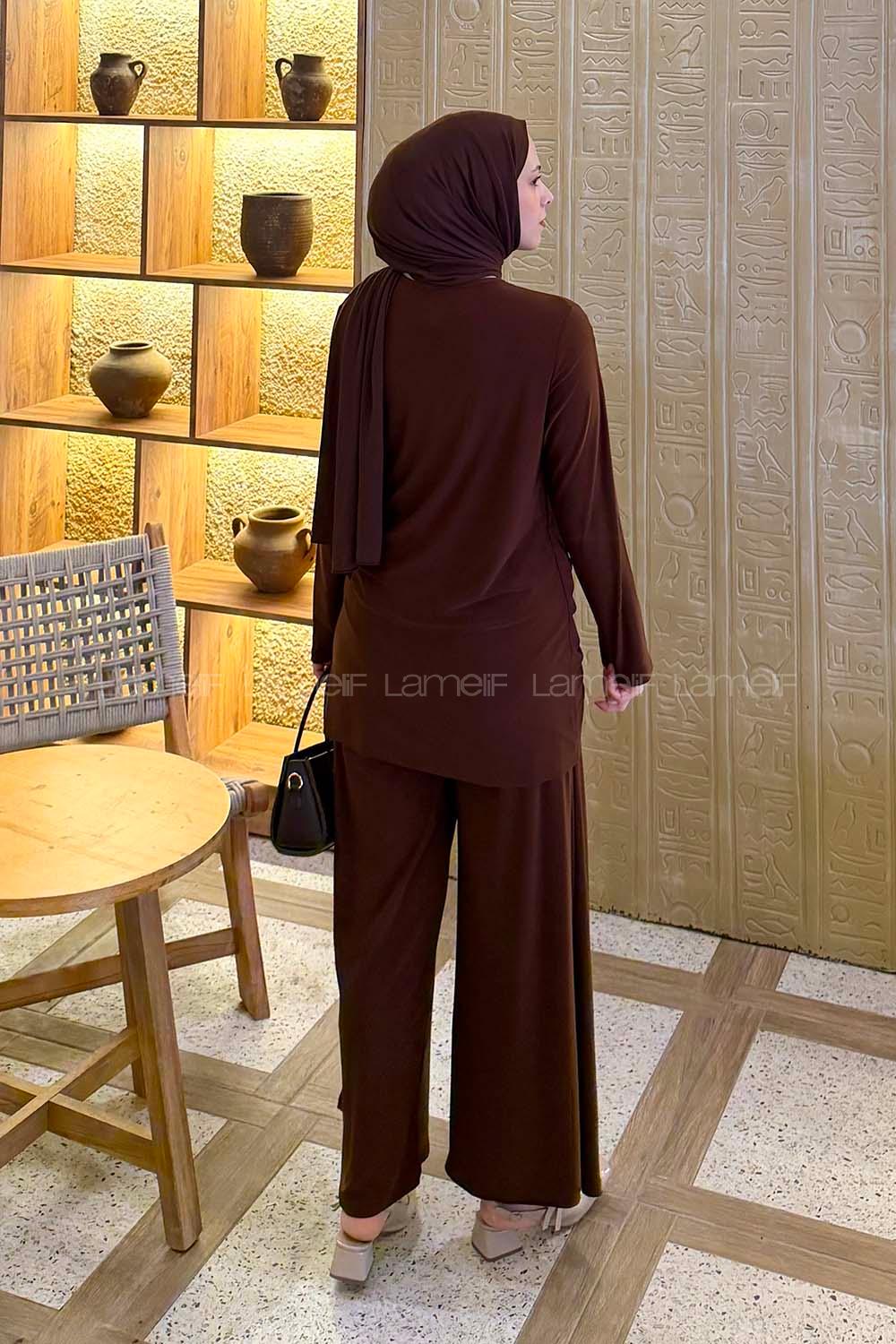 Lamelif Toka Detaylı Asimetrik Takım Kahverengi