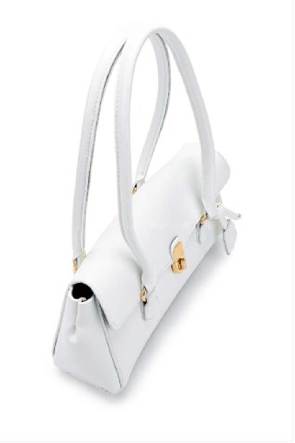 Lamelif Tokalı Deri Charmlı Yatay Klasik Omuz Çantası Beyaz