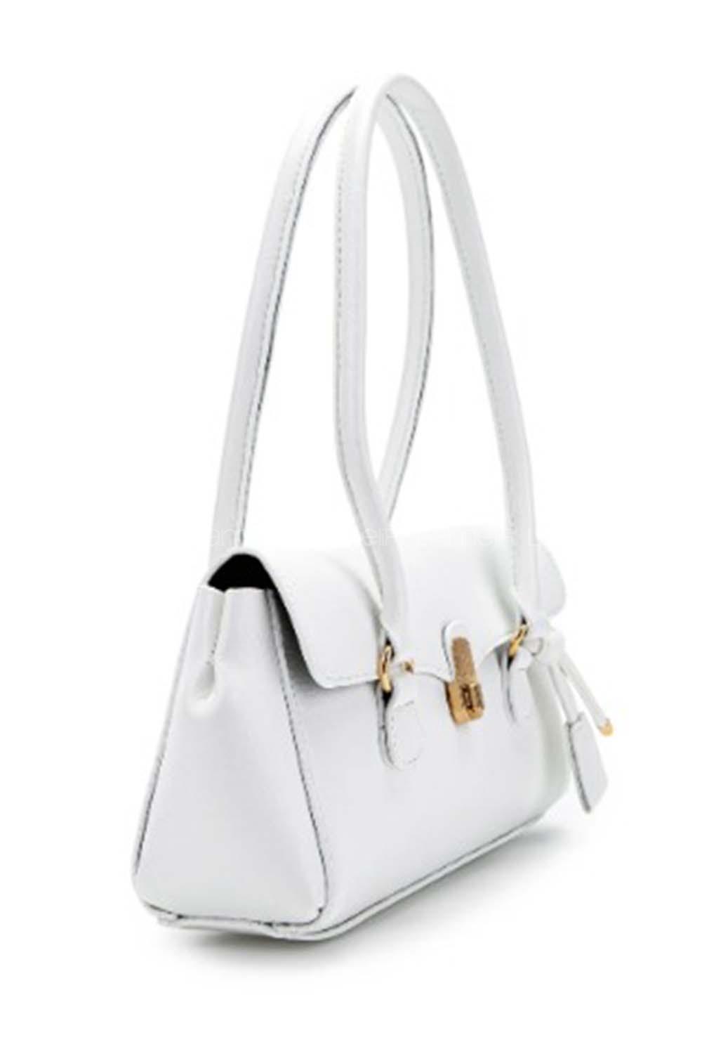 Lamelif Tokalı Deri Charmlı Yatay Klasik Omuz Çantası Beyaz