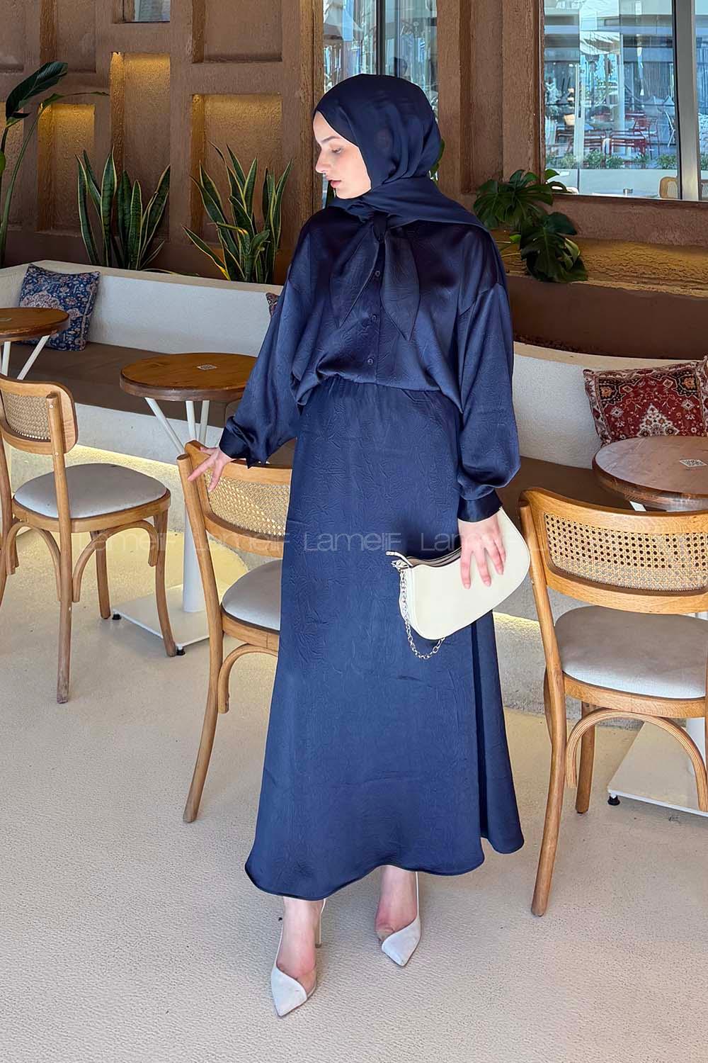 Lamelif Yaka Detaylı Etekli Takım Lacivert