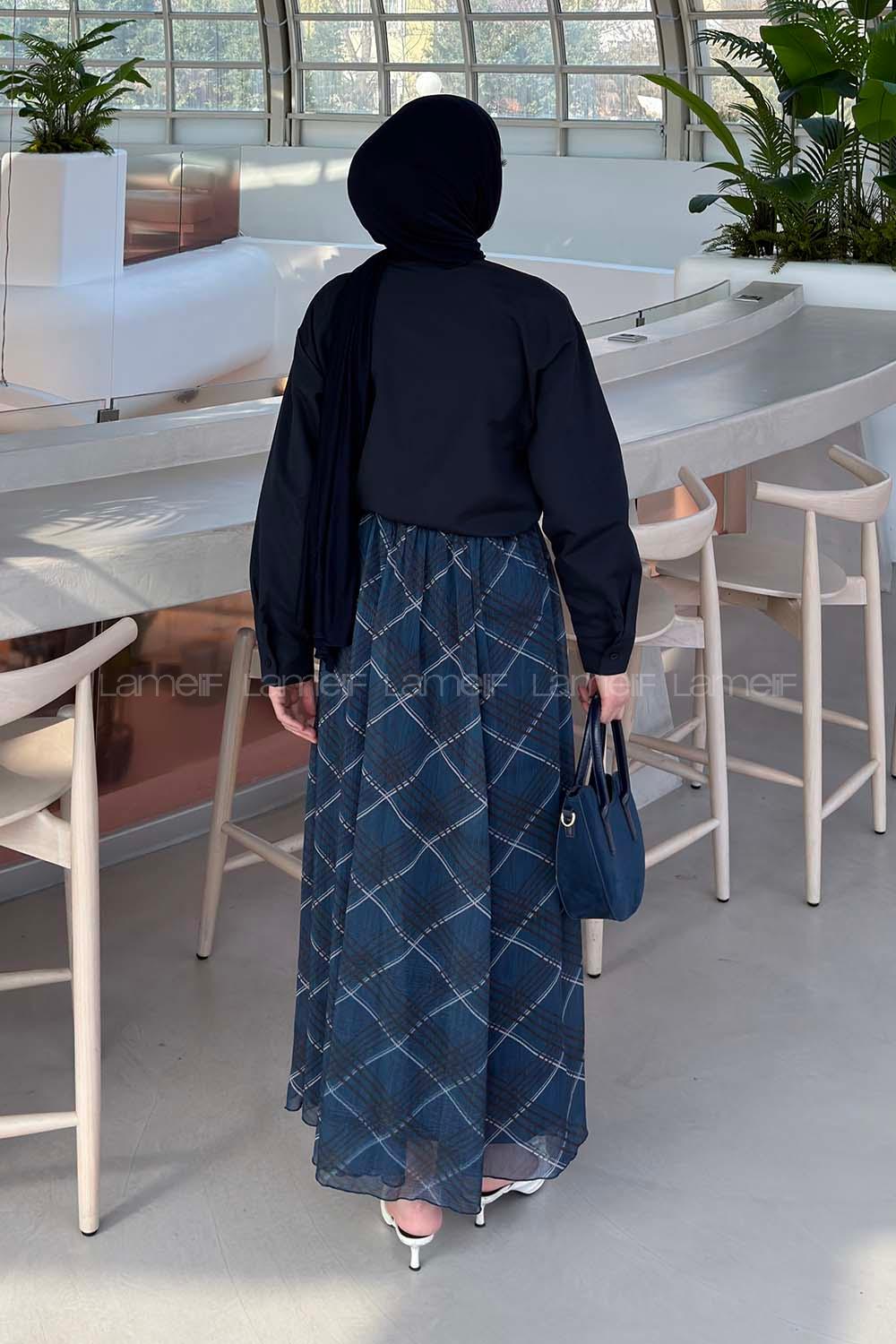 Lamelif Fular Detaylı Etekli Takım Lacivert