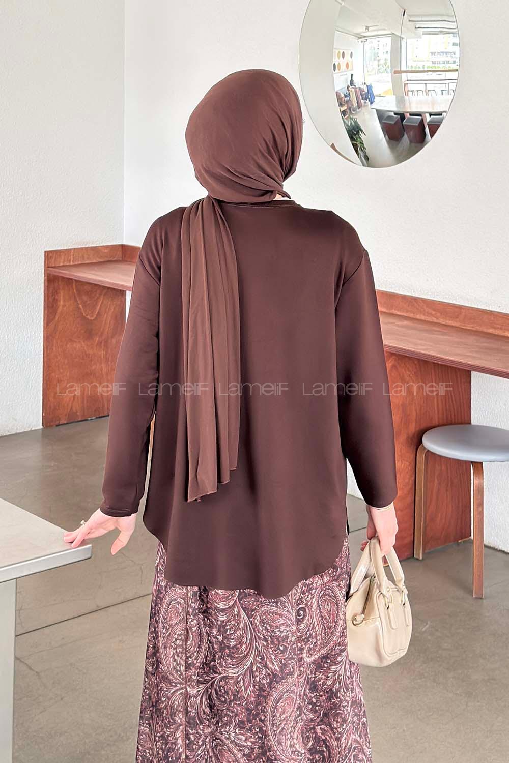 Bitter Brown Crew Neck Long Arm Sweatshirt