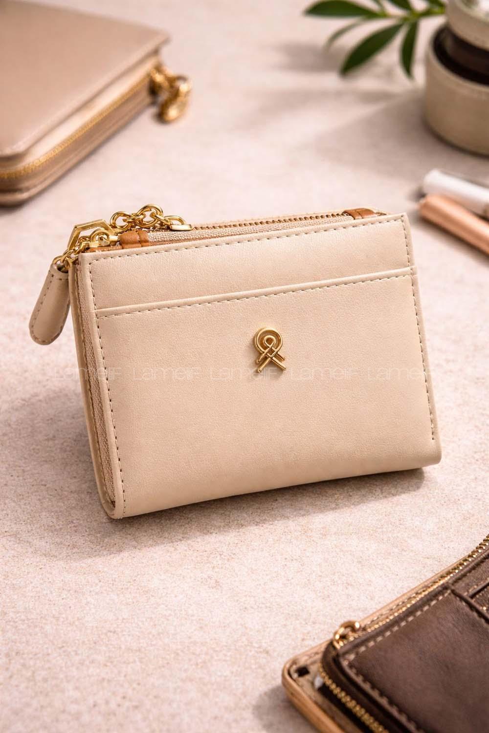 Mink Buckle Skin Hand Bag Bag