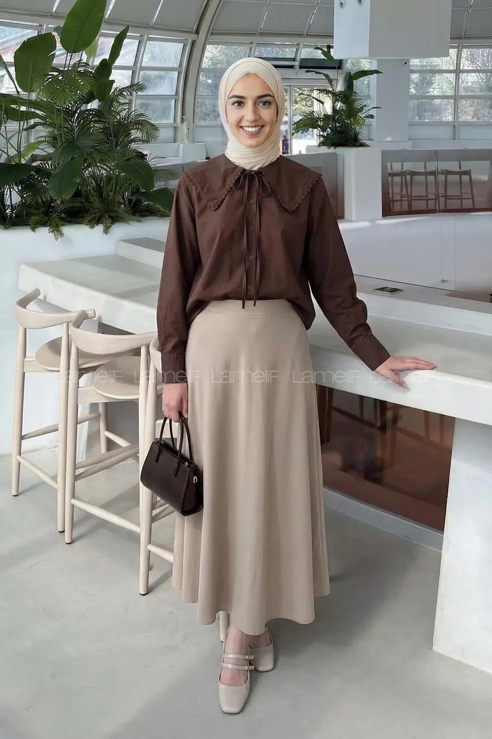 Lamelif Çiçek Detaylı Bebe Yaka Gömlek Acı Kahve