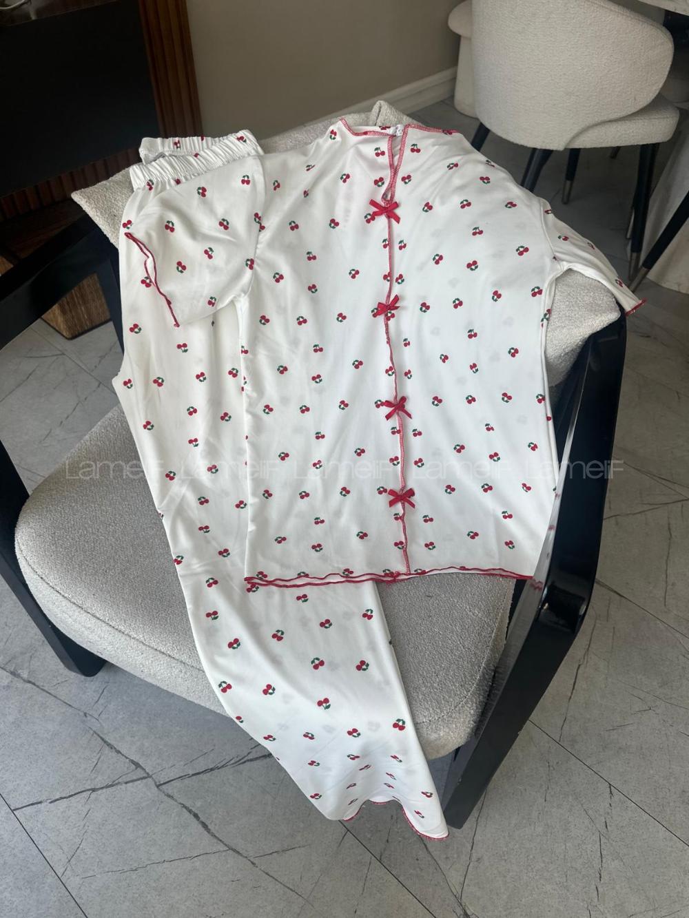 Lamelif Kadın Kiraz Desenli Fiyonk Özel Dikiş Pijama Takımı