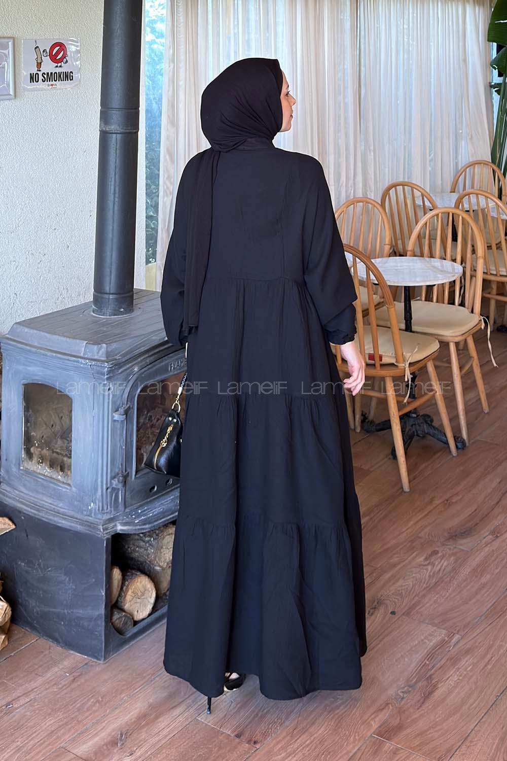 Lamelif Ön Yarım Düğme Detaylı Müslin Kumaş Tesettür Elbise Siyah