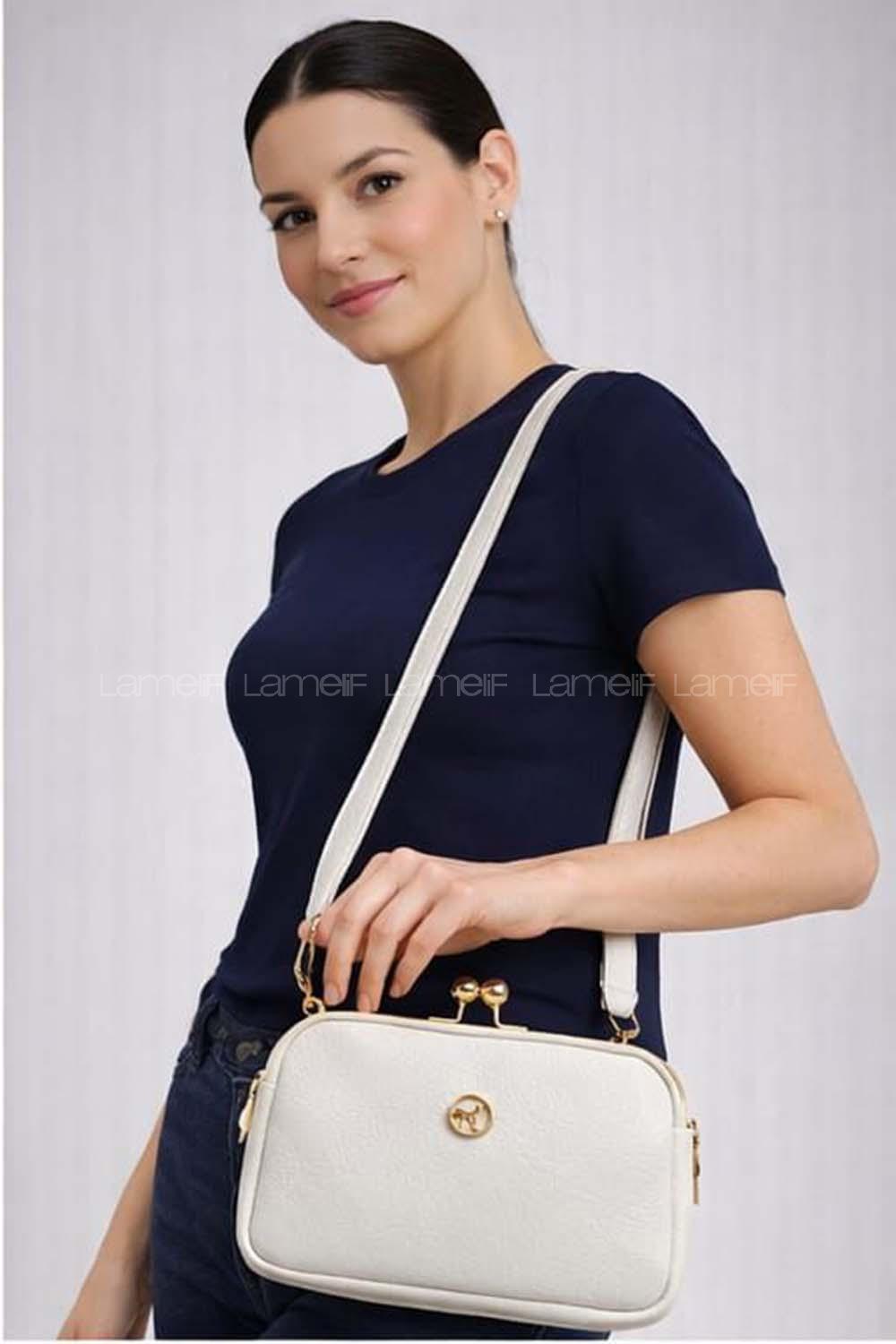 Lamelif Kadın Klipsli Çok Bölmeli Çapraz Çanta Krem