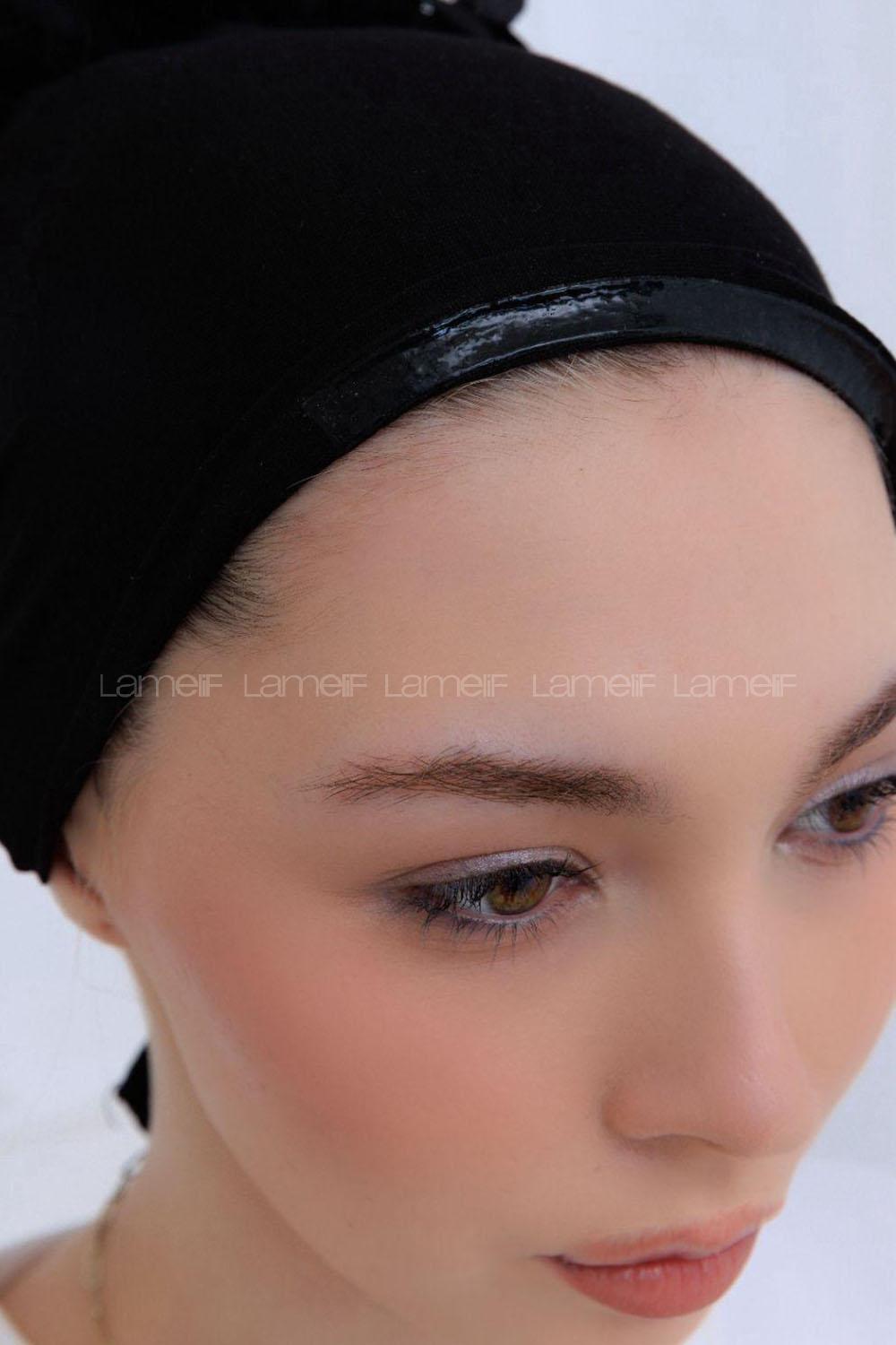 Lamelif Likralı Silikonlu Fırfırlı Bone Siyah