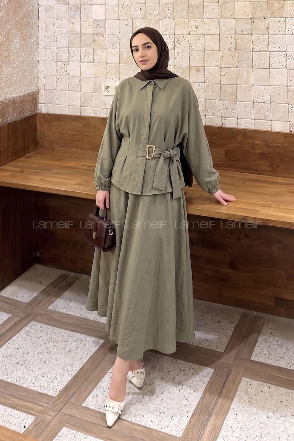 Lamelif Broş Detaylı Etekli Takım Haki