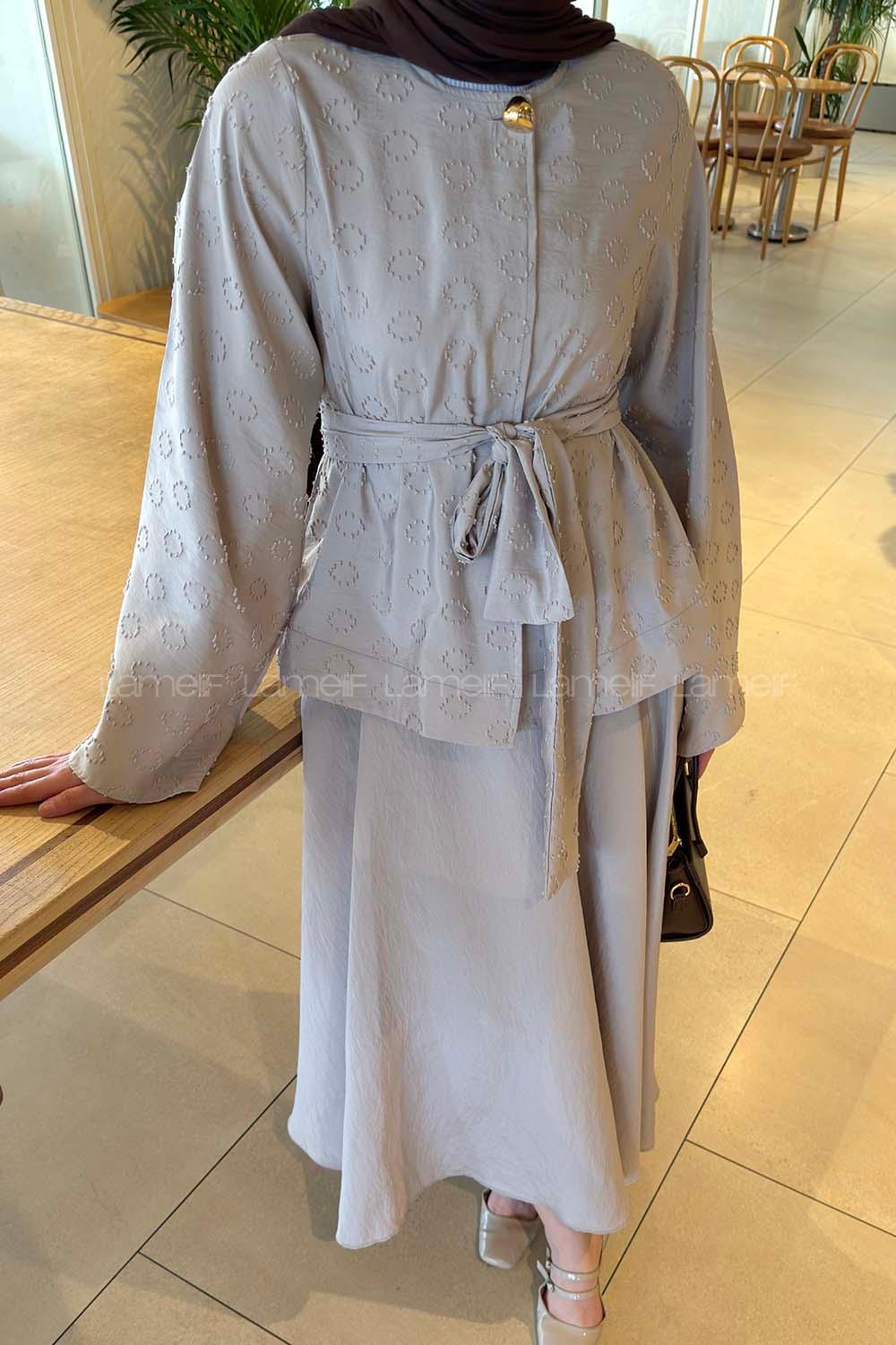 Stone Crew Neck Long Arm Buttoned Polyester Flared Skirt Suit