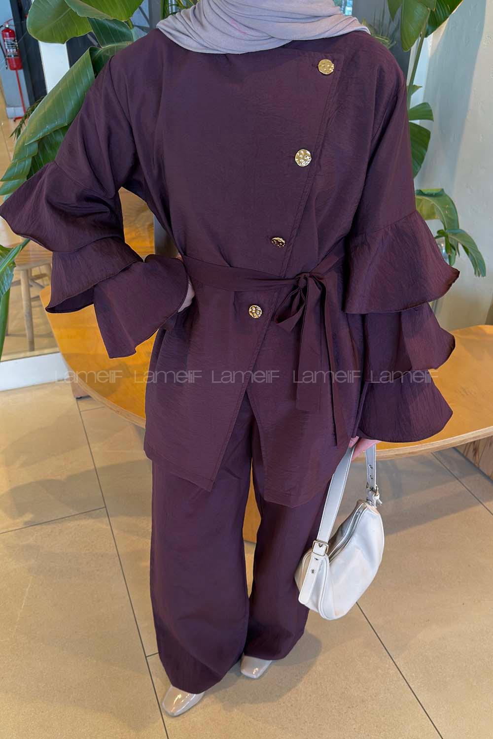 Lamelif Kol Fırfır Detaylı Gold Düğmeli Pantolonlu Takım Mürdüm