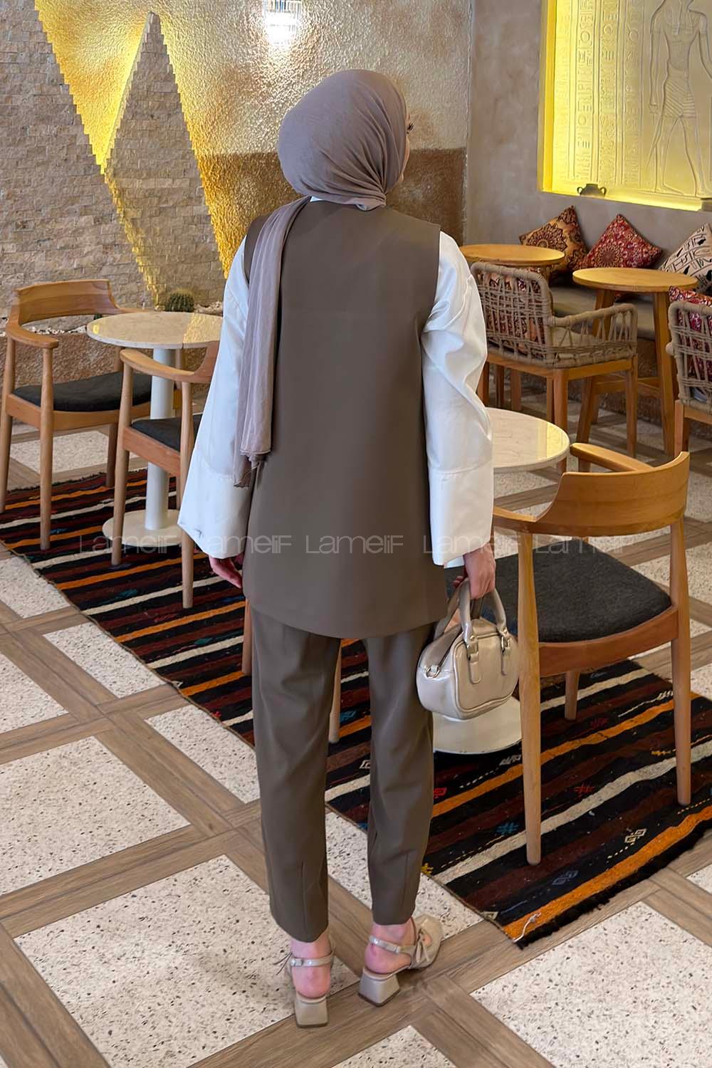 Lamelif Kruvaze Düğme Detaylı Yelek-Pantolon Takım Soft Kahve