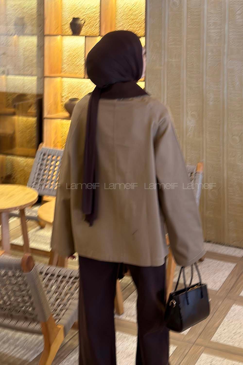 Lamelif Yaka Detaylı Parka Camel
