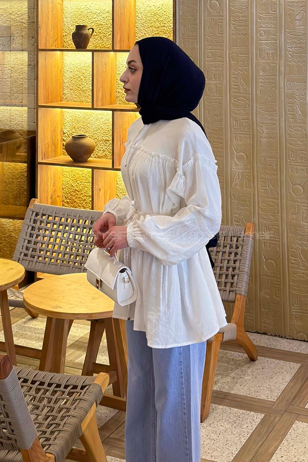 Lamelif Yaka ve Bel Bağlama Detaylı Tunik Beyaz