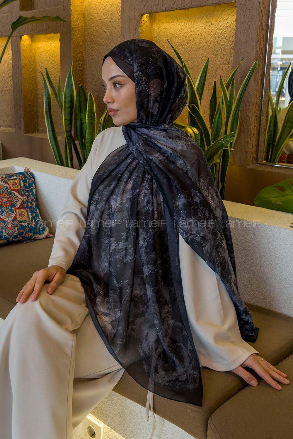 Lamelif Gül Çiçek Desen Ferah Şal Siyah