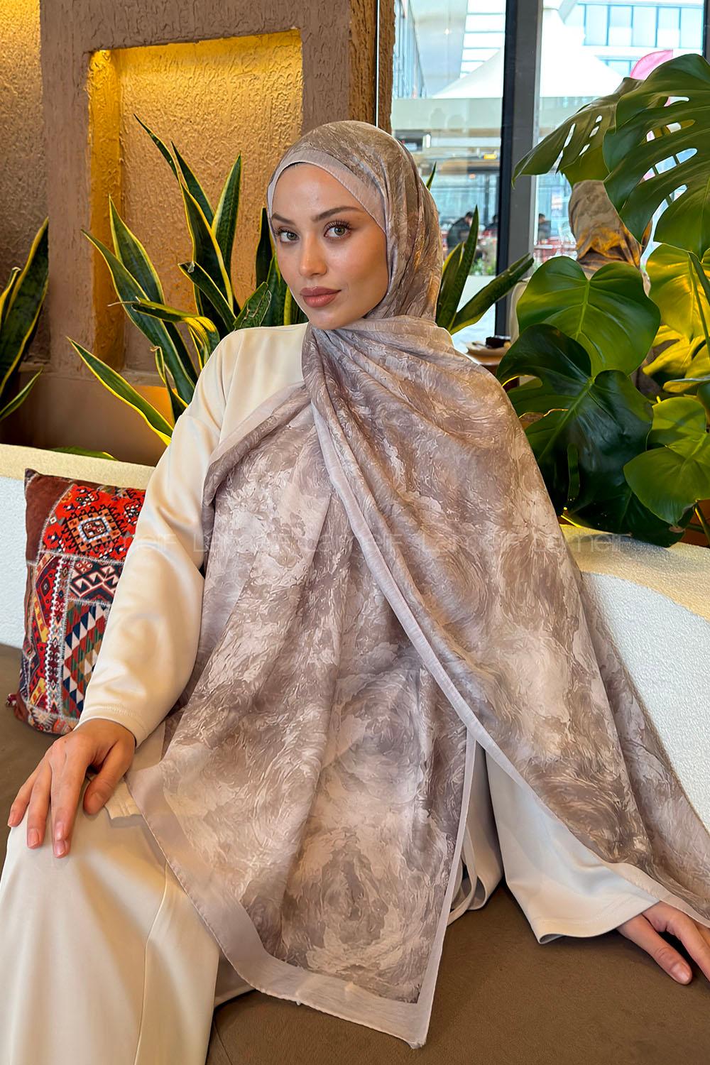 Lamelif Gül Çiçek Desen Ferah Şal Taş