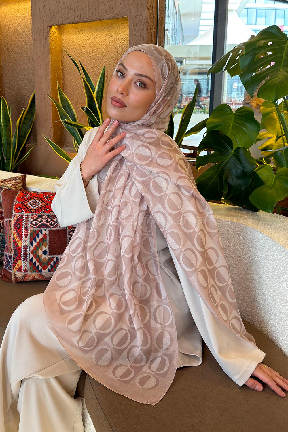 Lamelif Halka Desen Ferah Şal Bej