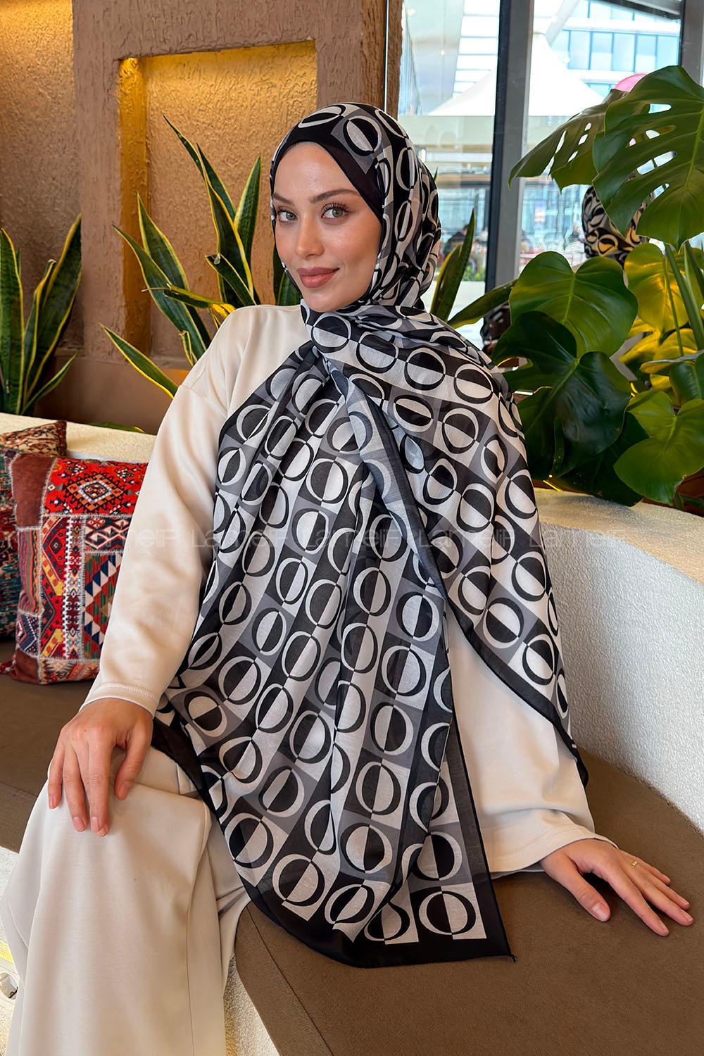 Lamelif Halka Desen Ferah Şal Siyah