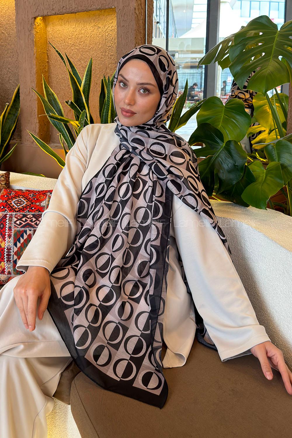 Lamelif Halka Desen Ferah Şal Siyah Taş