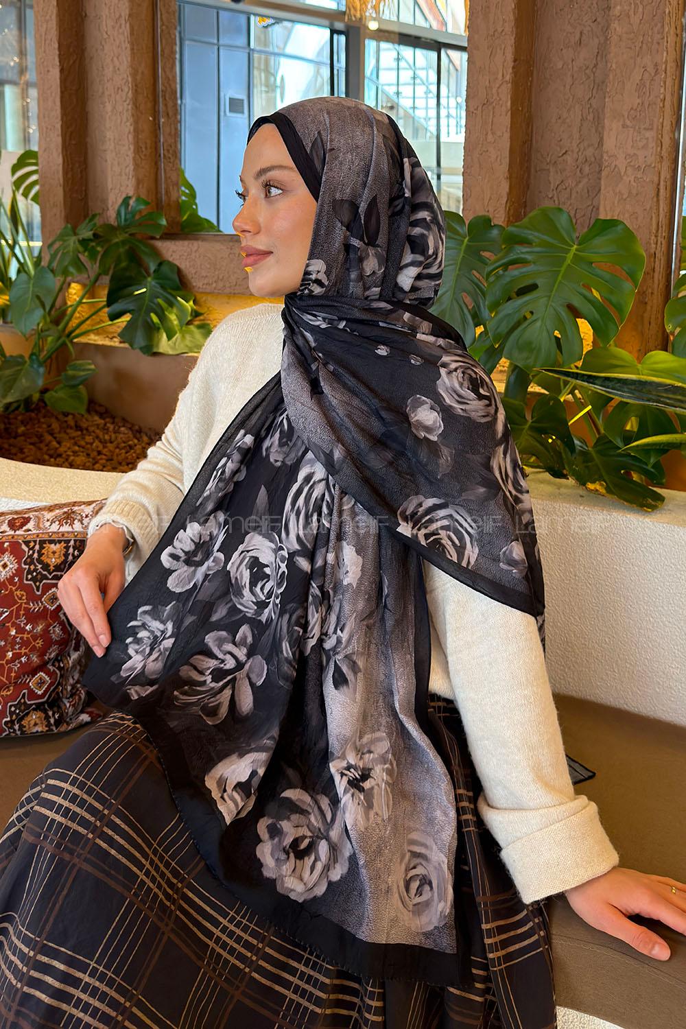 Lamelif Çiçek Desen Bambu Şal Siyah