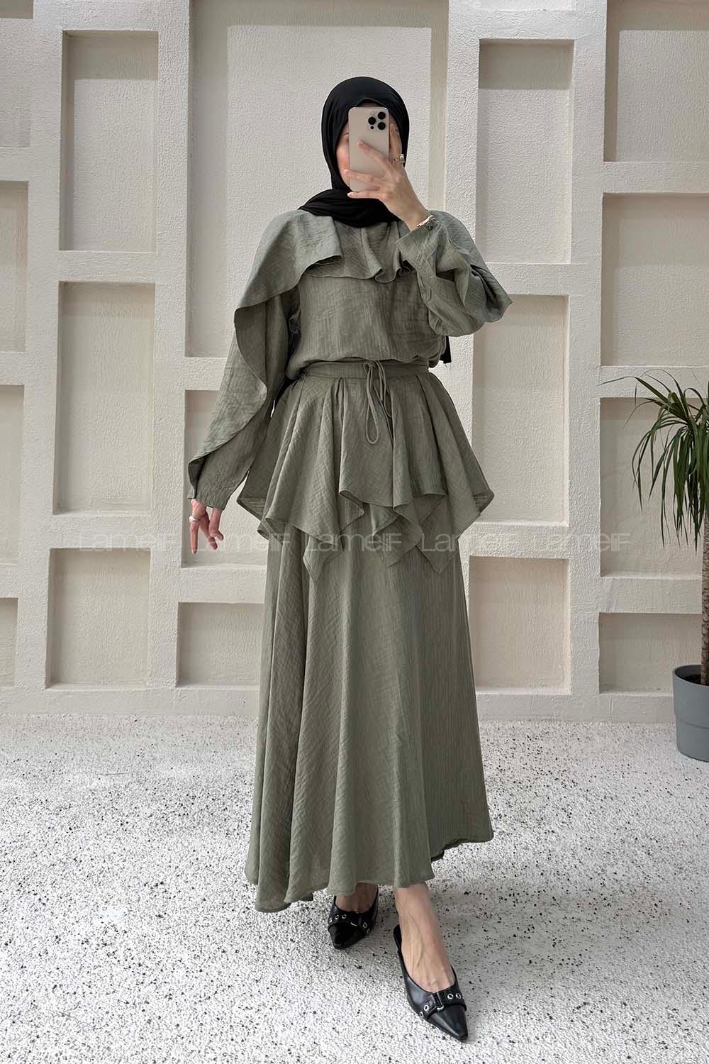 Lamelif Pelerin Detaylı Müslin Tensel Etekli Takım Haki