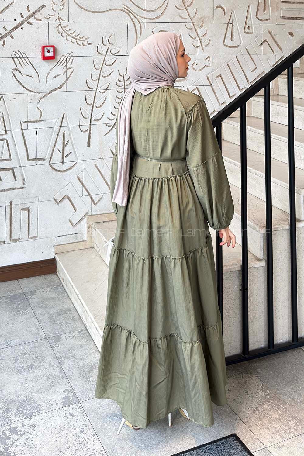 Lamelif Kat Detaylı Bağlamalı Elbise Haki