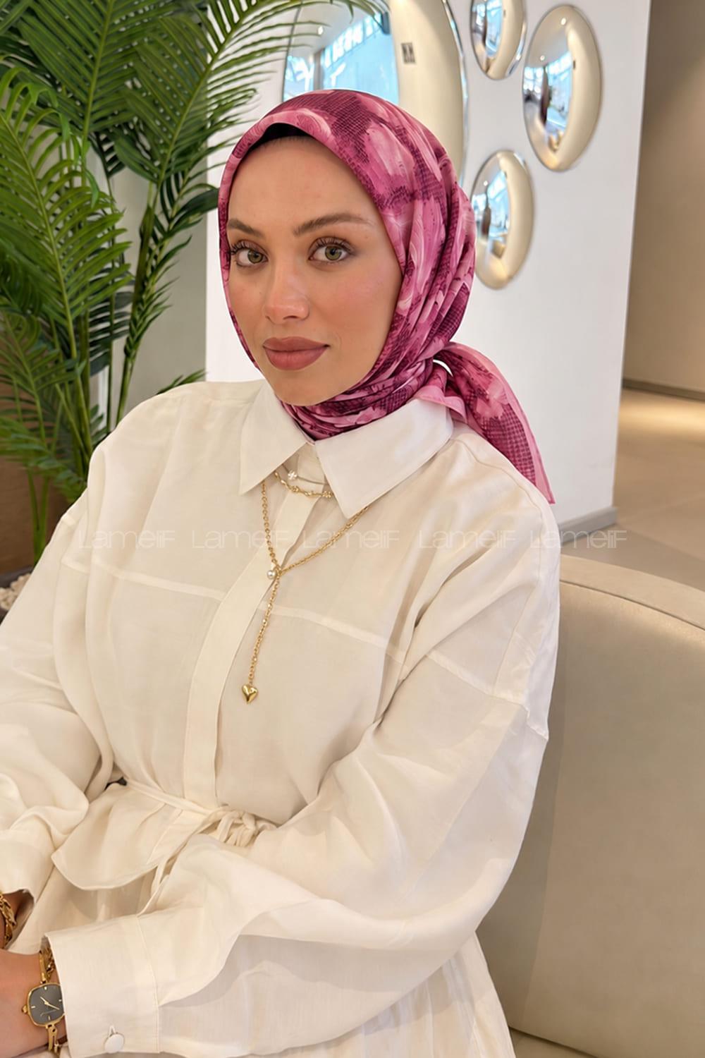 Lamelif Gül Desen Soft Eşarp Şeker Pembe