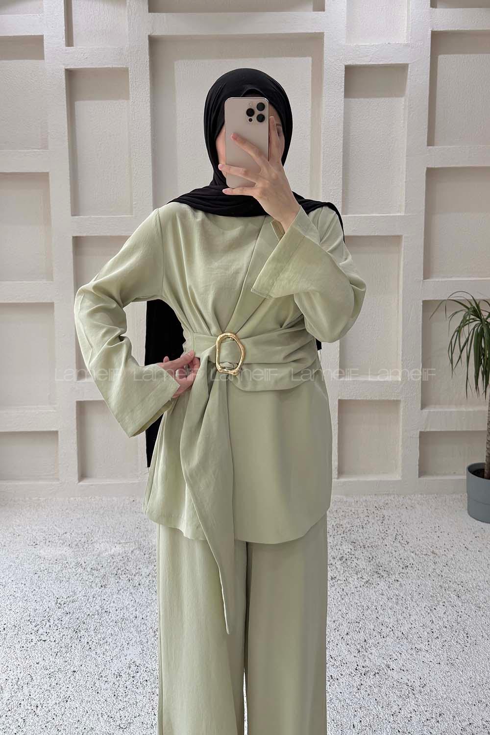 Plum Green Crew Neck Long Arm Crepe Fabric Regular Trousers Comfortable Suit