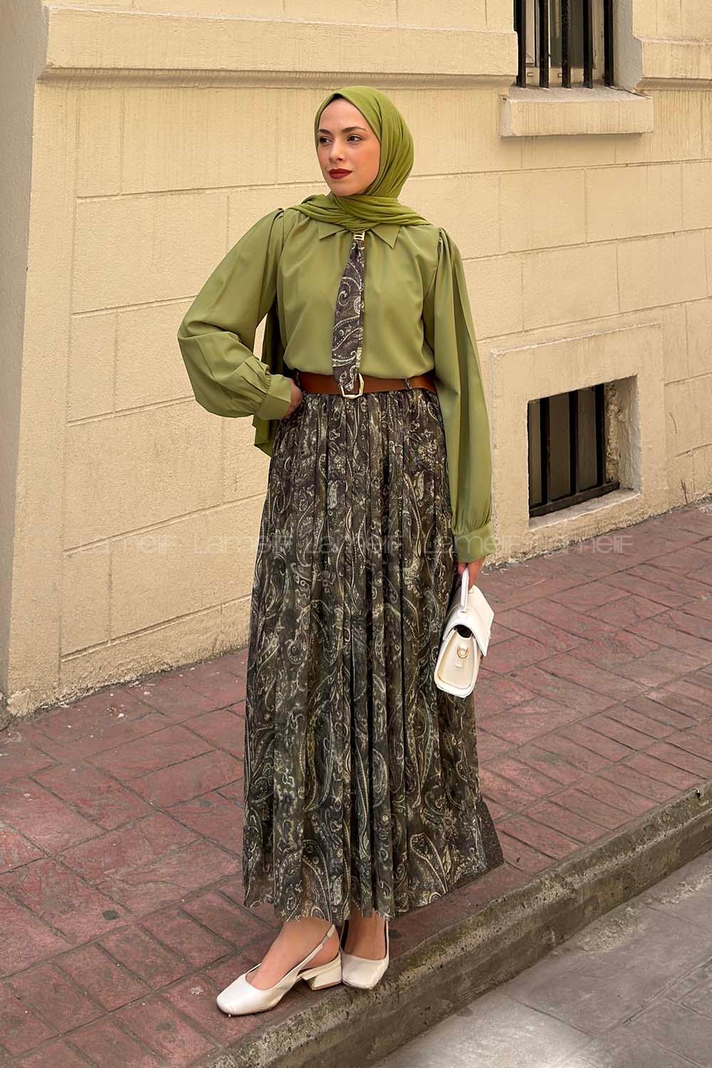 Lamelif Fular Detaylı Desenli Etekli Takım Yeşil