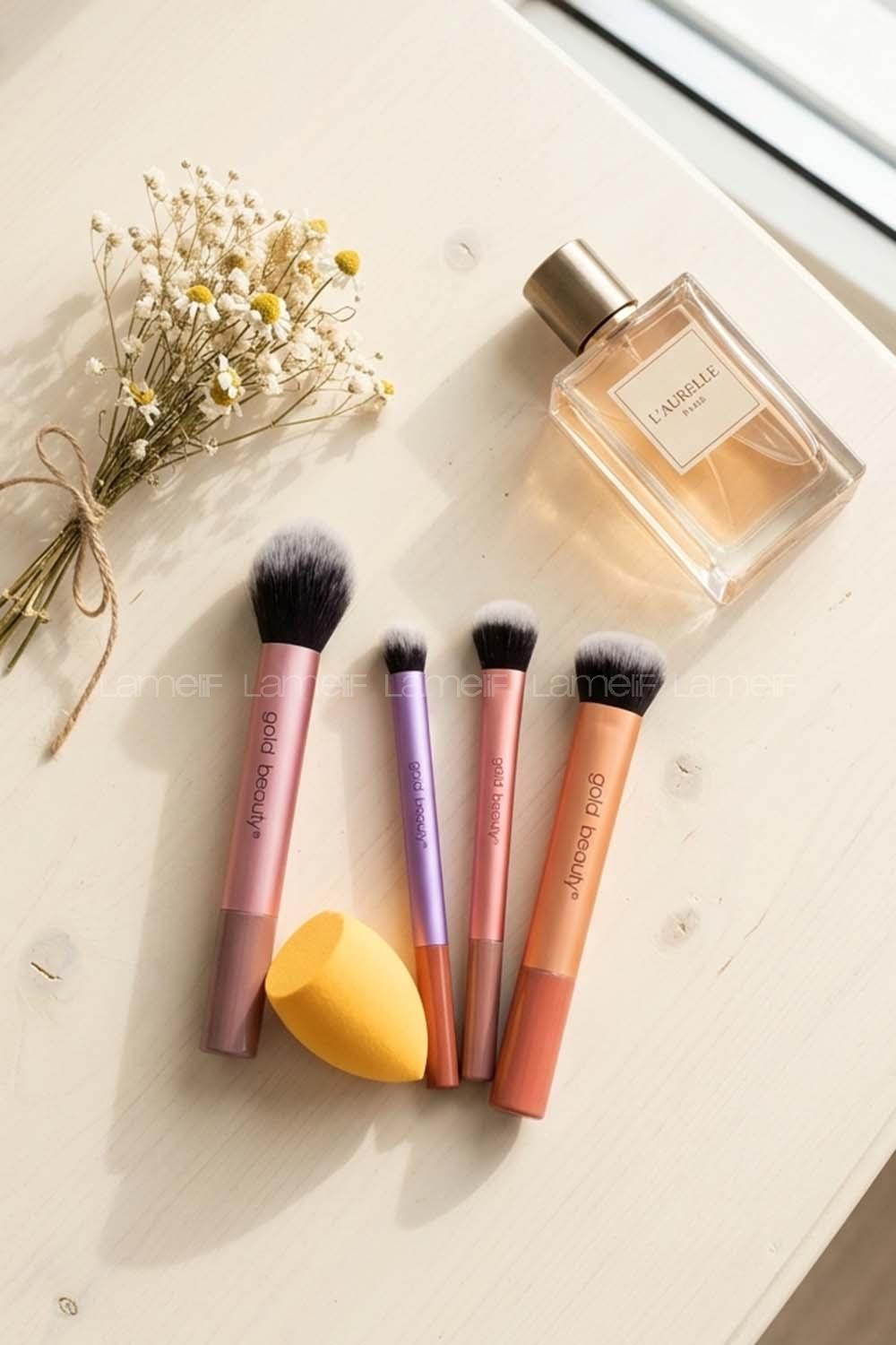 Lamelif Gold Beauty Makyaj Fırçası Seti Süngerli