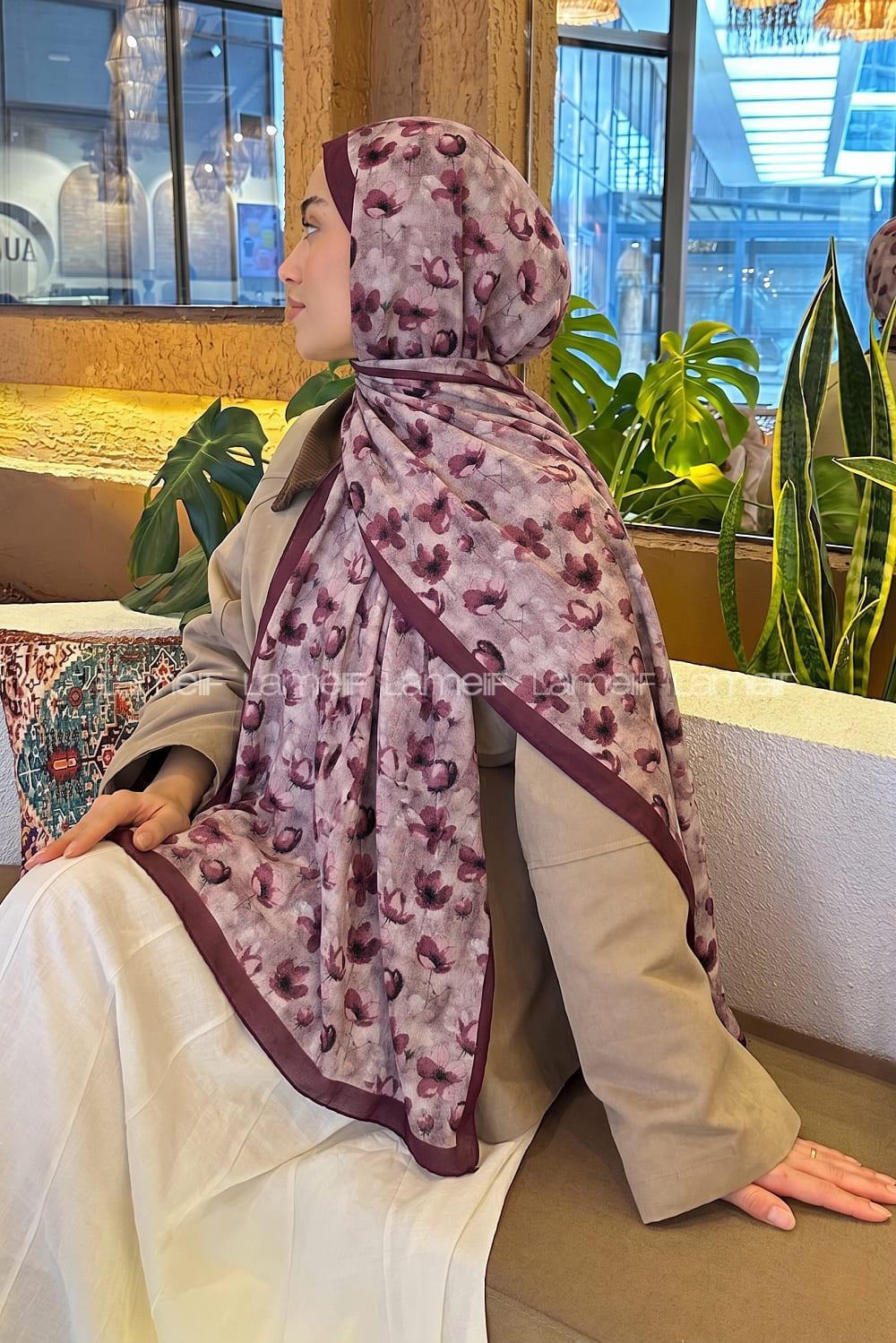 Lamelif Çiçek Desen Lara Soft Şal Mürdüm
