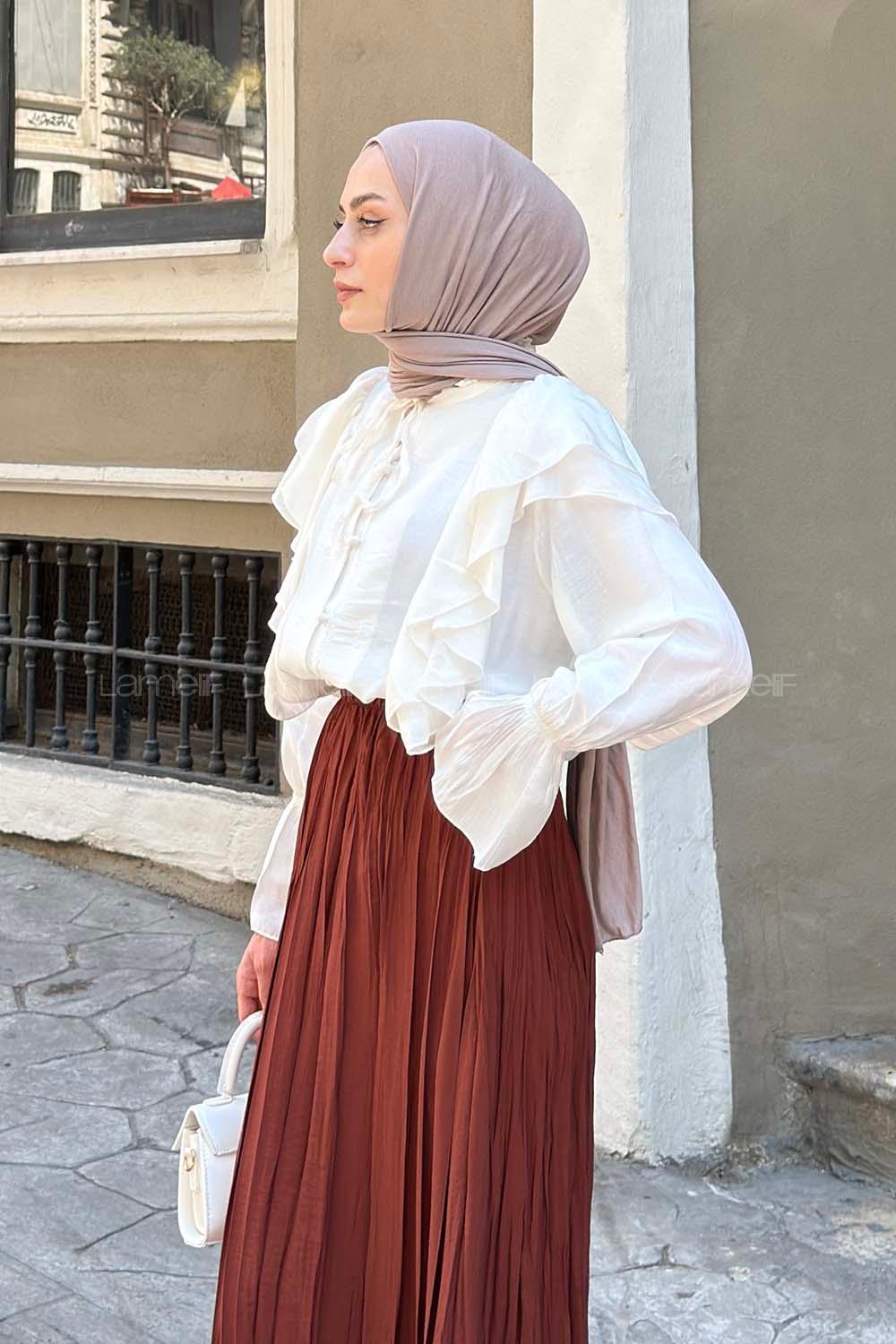 Lamelif Volan Detaylı Çizgili Gömlek Ekru