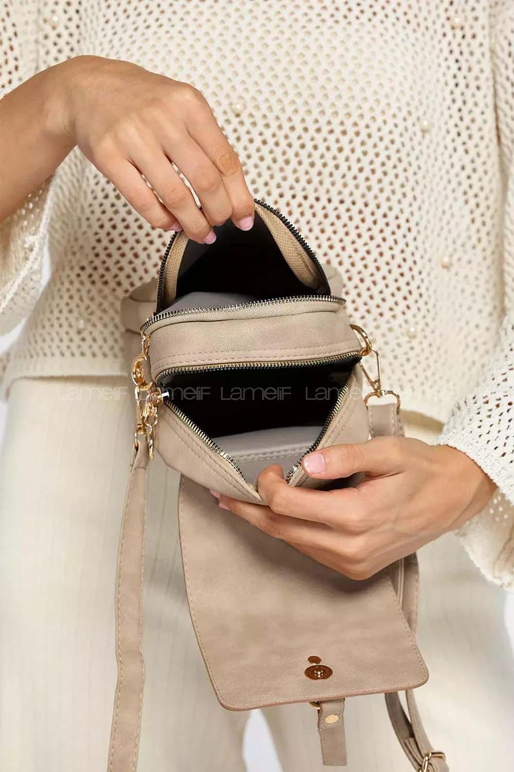 Cream Buckle Skin Hand Bag Bag