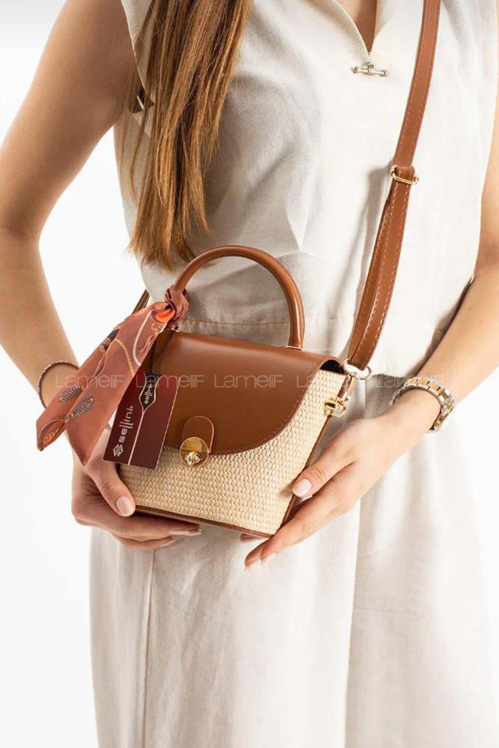 Tan Buckle Skin Hand Bag Bag