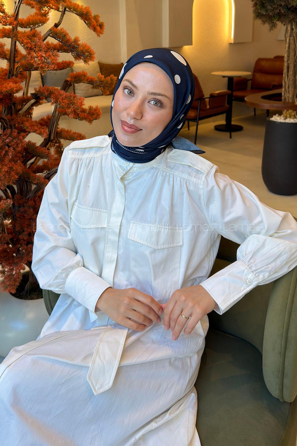 Lamelif Puantiye Desen Soft Eşarp Lacivert