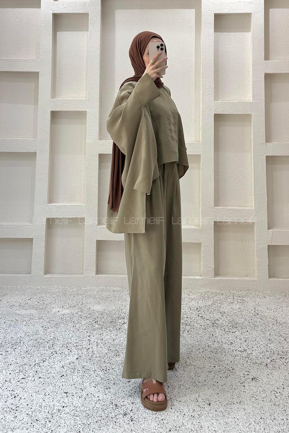 Khaki Neckband Long Arm Viscose Fabric Regular Trousers Comfortable Suit