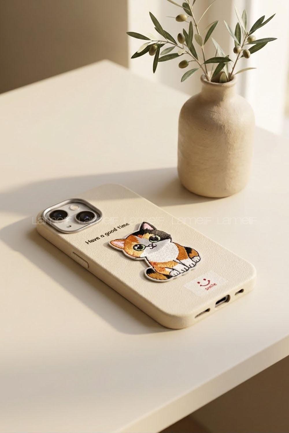 Lamelif iPhone 15 Özel Tasarım Telefon Kılıfı Soft Bej Renk