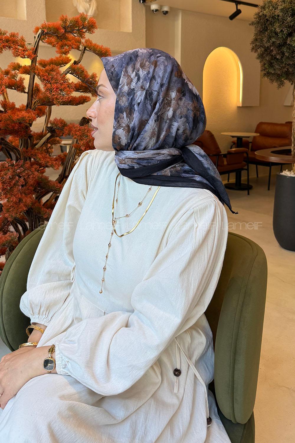 Lamelif Çiçek Desen Bambu Eşarp Antrasit