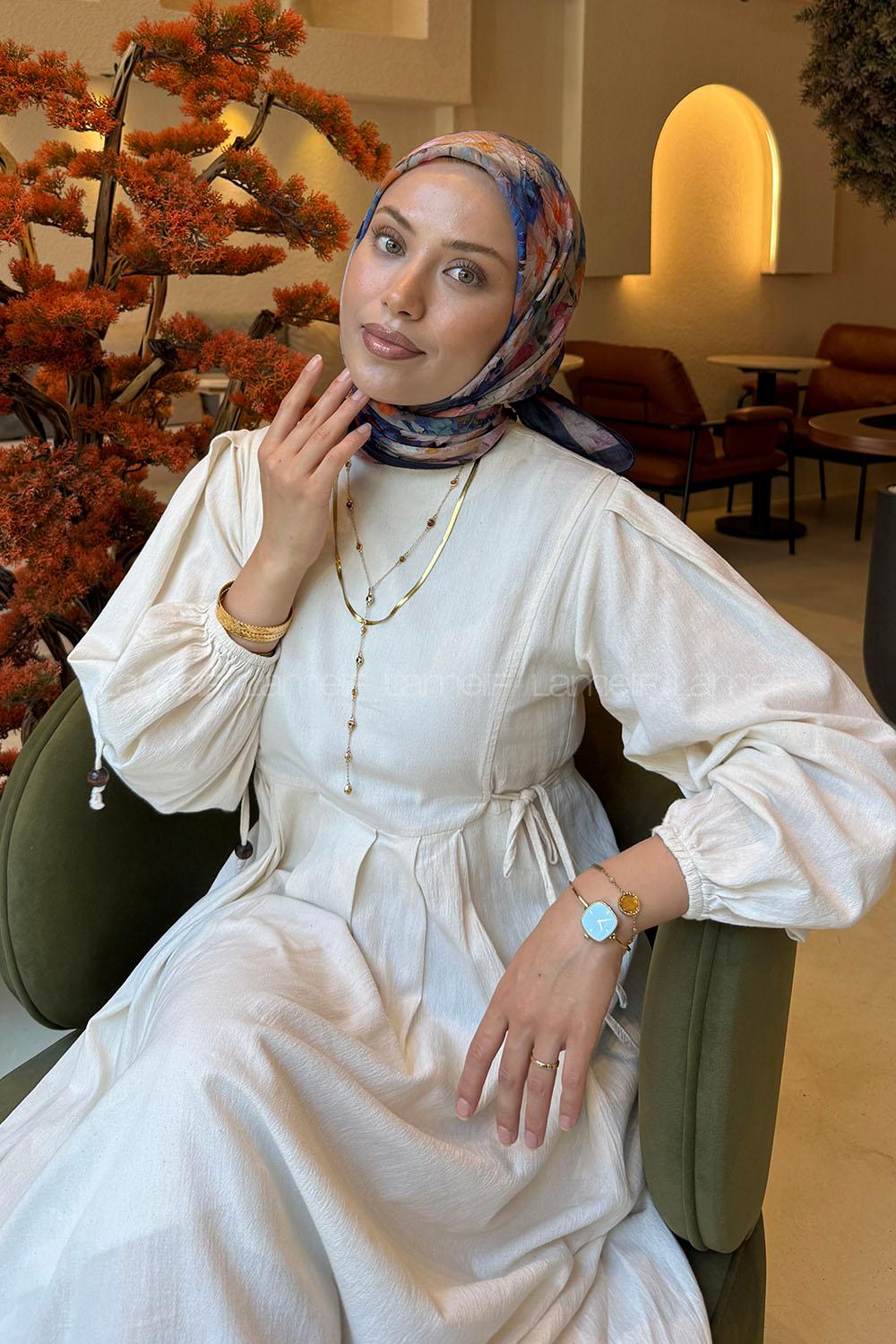 Lamelif Çiçek Desen Bambu Eşarp Lacivert