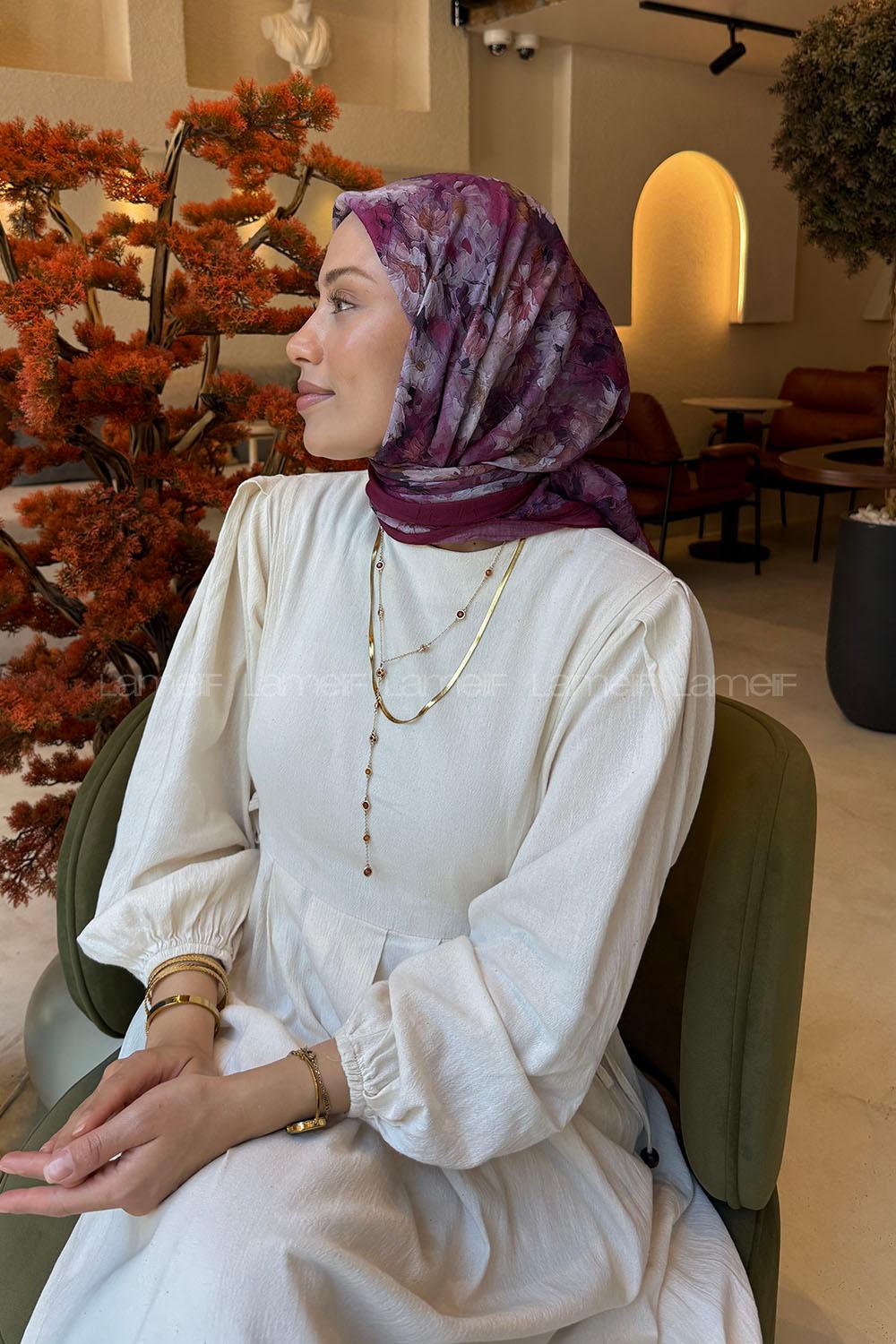 Lamelif Çiçek Desen Bambu Eşarp Mürdüm
