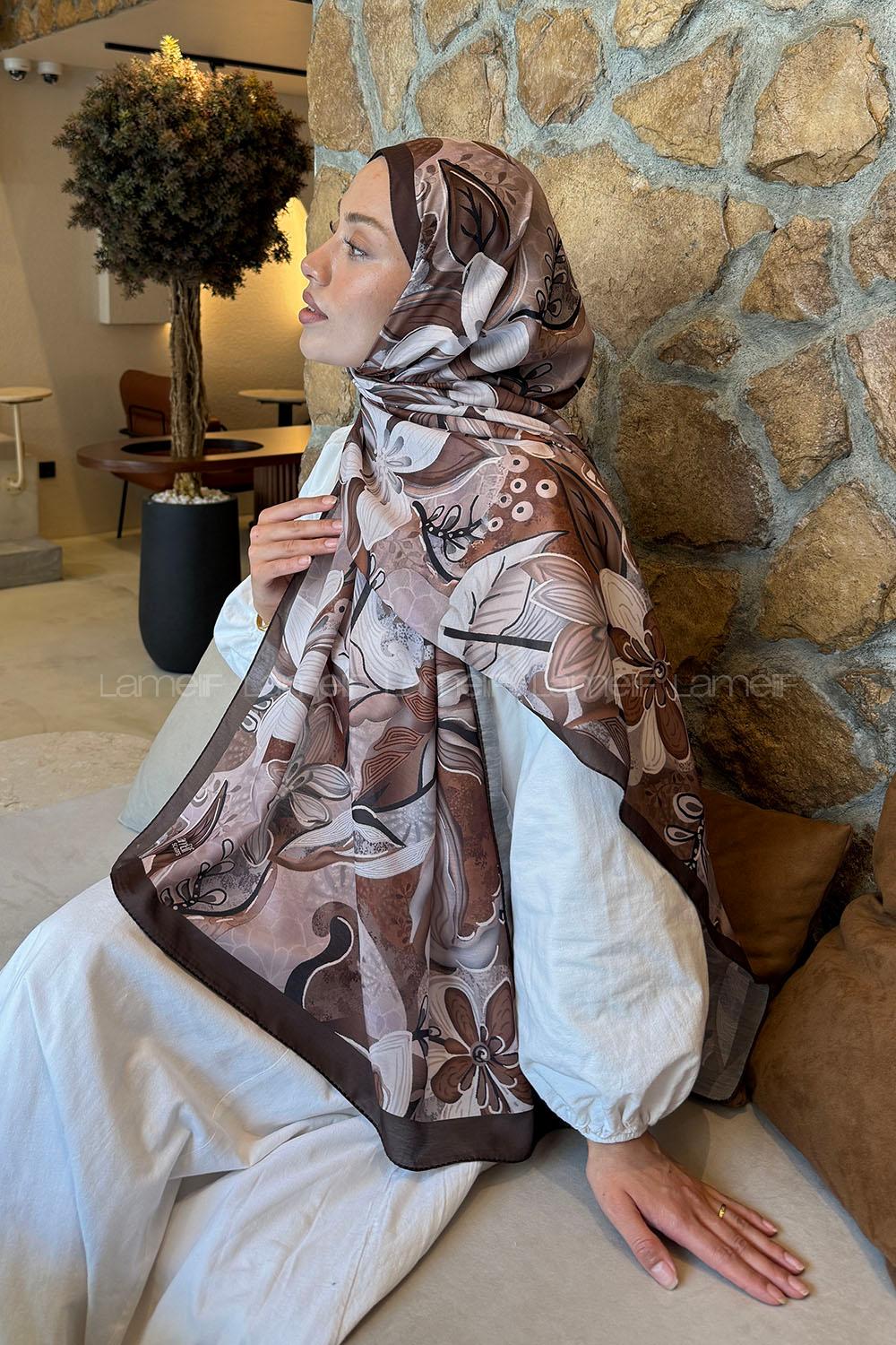 Lamelif Çiçek Desen Lara Soft Şal Acı Kahve
