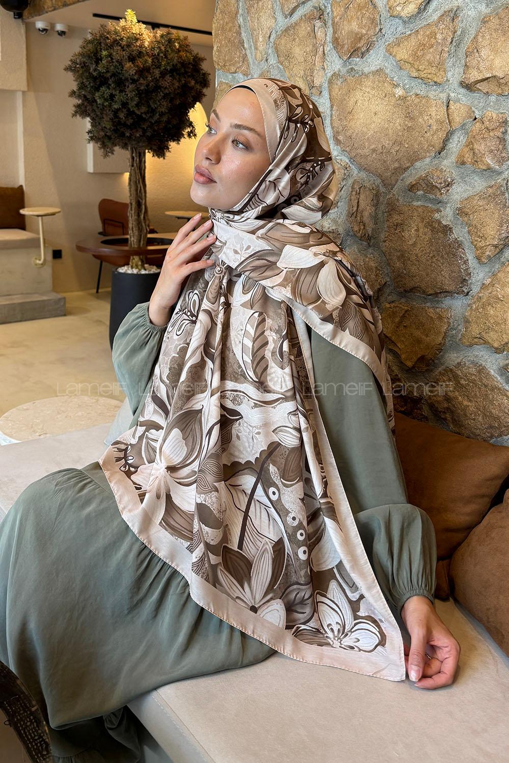 Lamelif Çiçek Desen Lara Soft Şal Bej