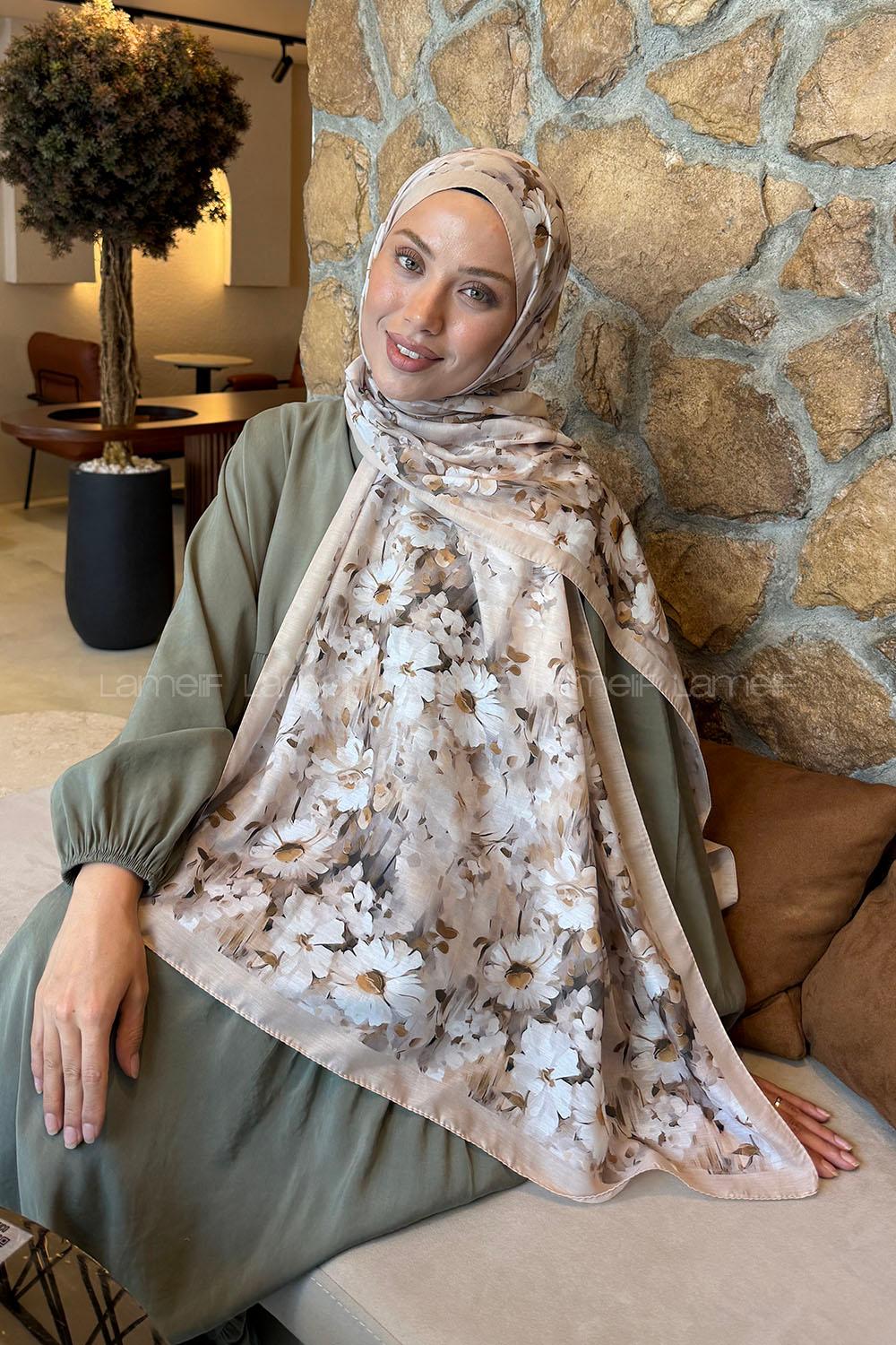 Lamelif Papatya Desen Lara Soft Şal Bej
