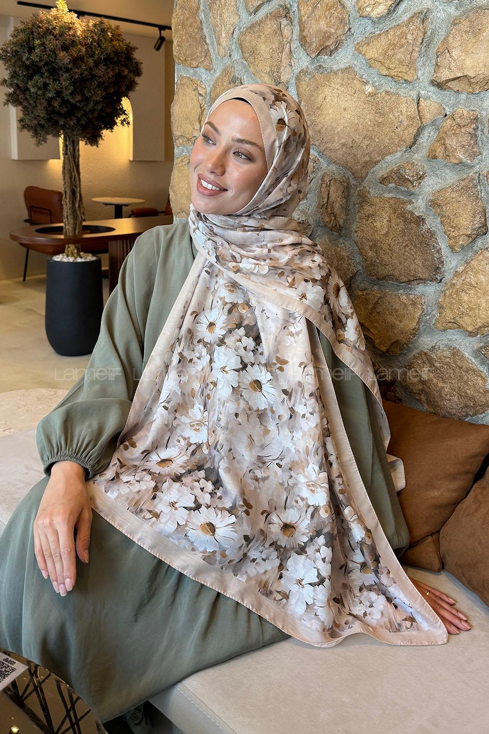 Lamelif Papatya Desen Lara Soft Şal Bej