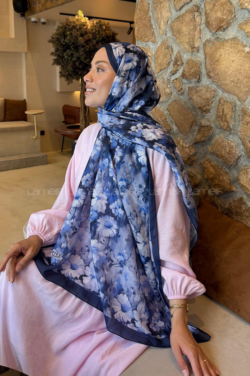 Lamelif Papatya Desen Lara Soft Şal Lacivert