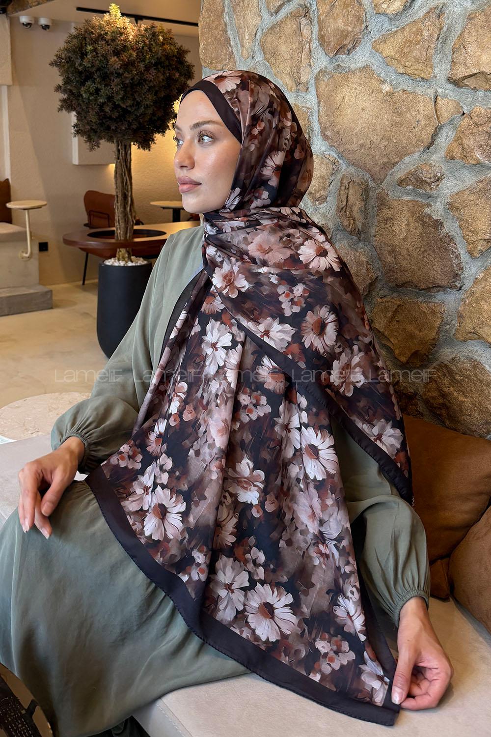 Lamelif Papatya Desen Lara Soft Şal Siyah Kahverengi