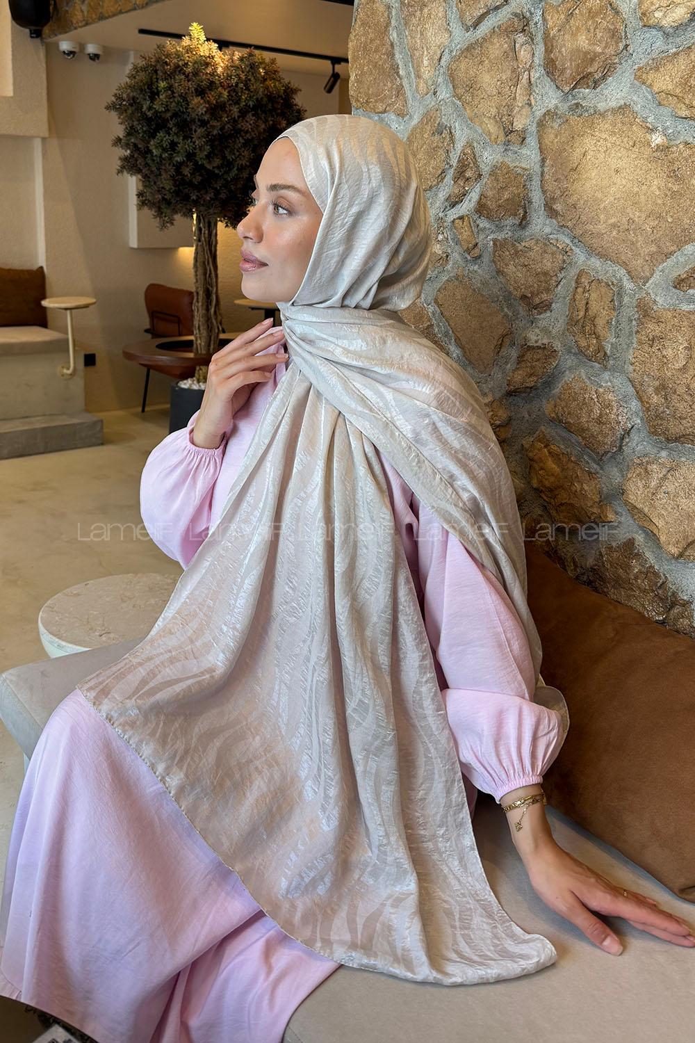 Lamelif  Shine Desen Ayrobin Floş Jakar  Şal Taş